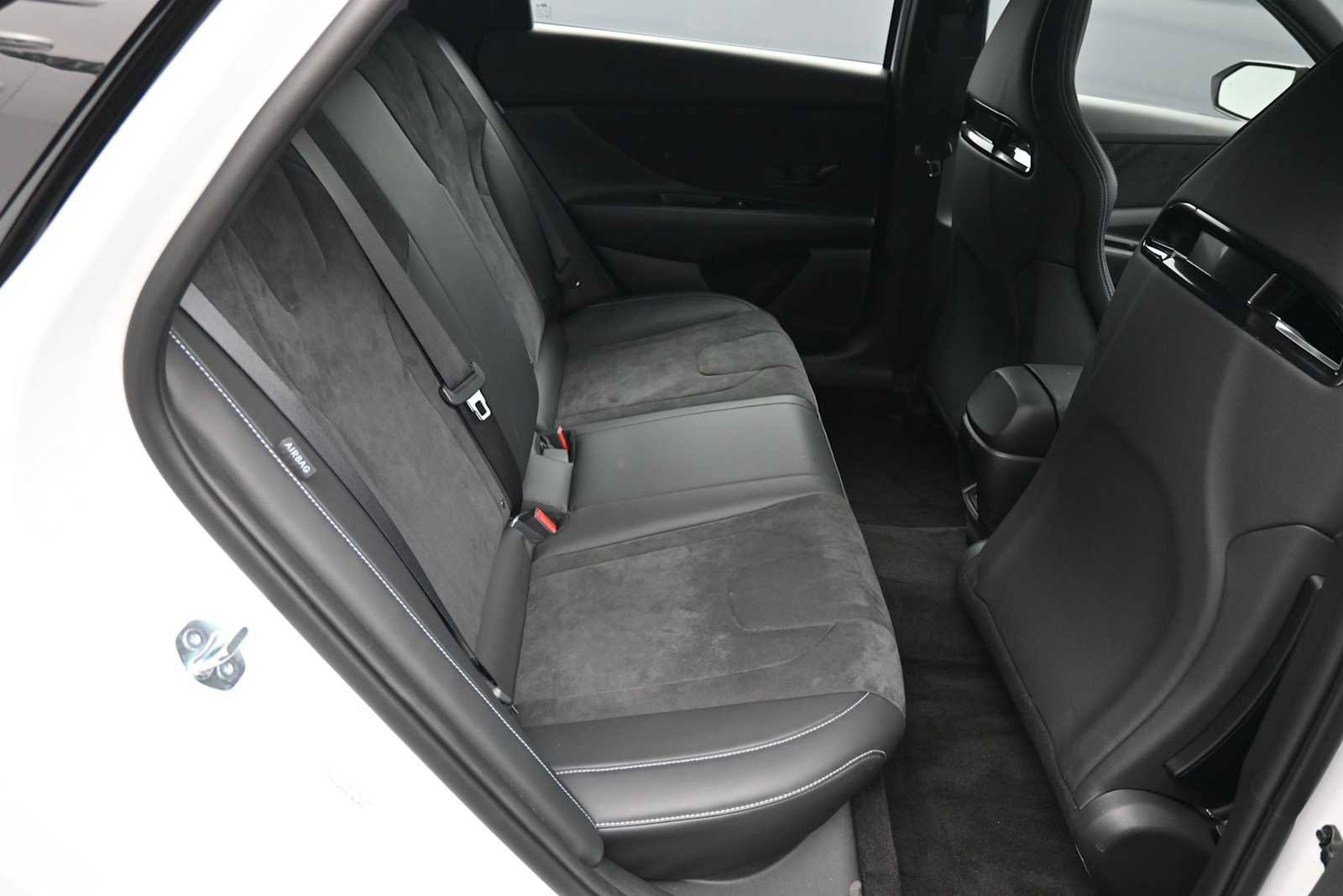 Used 2026 Hyundai Elantra N FWD image 24