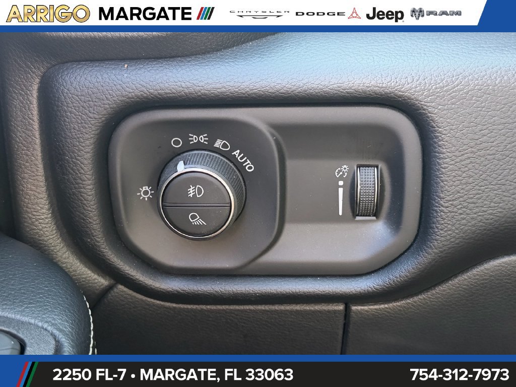 Used 2026 RAM 2500 Big Horn AWD/4WD image 30
