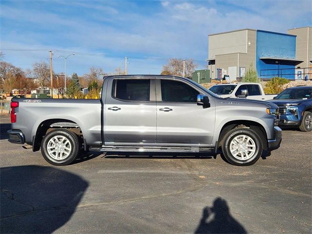 Used 2022 Chevrolet Silverado 1500 LT image 2