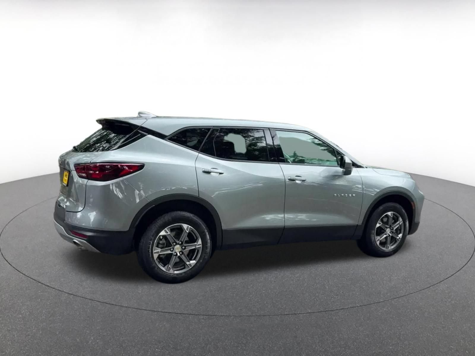 Used 2026 Chevrolet Blazer LT FWD image 15