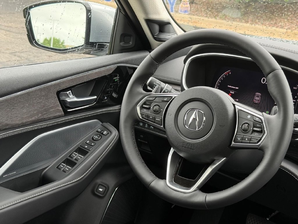New 2026 Acura MDX w/ Advance Package AWD/4WD image 9
