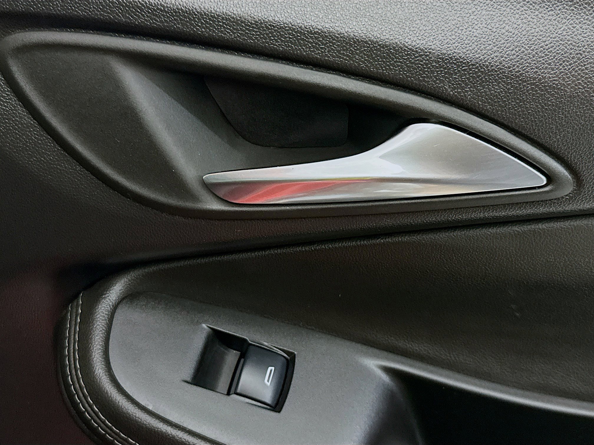 Used 2024 Buick Encore GX Sport Touring w/ Comfort Package image 30