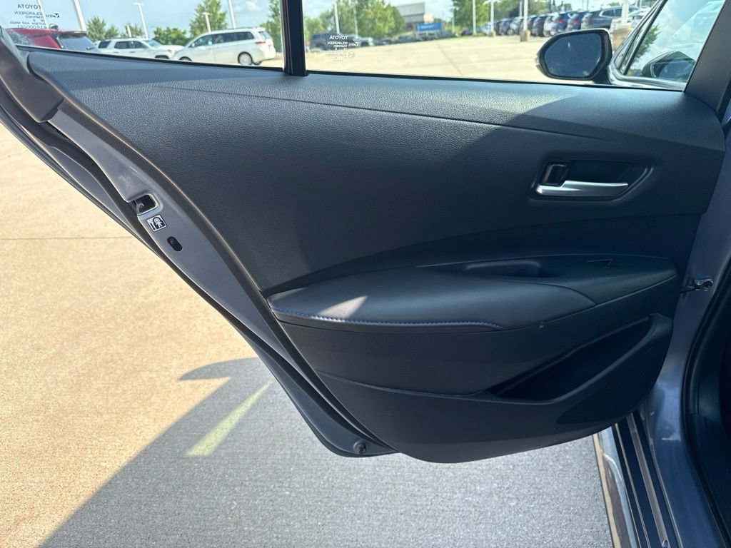 Used 2020 Toyota Corolla SE FWD image 18