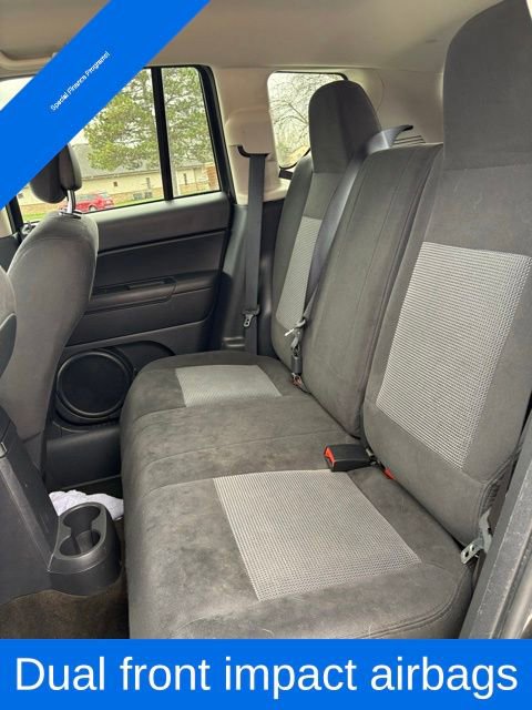 Used 2016 Jeep Compass Sport w/ Power Value Group image 27