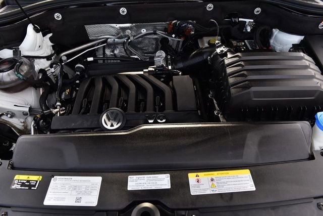 Certified 2023 Volkswagen Atlas Cross Sport SE w/ Panoramic Sunroof Package image 27