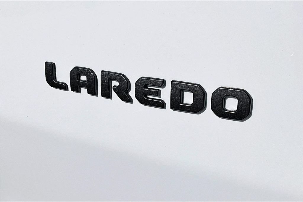 New 2026 Jeep Cherokee Laredo AWD/4WD image 24