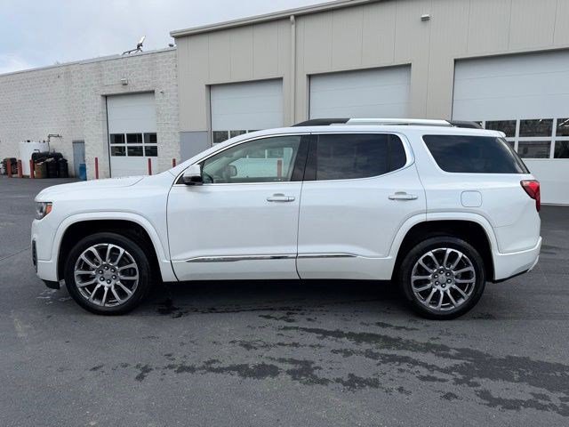 Used 2023 GMC Acadia Denali w/ Denali Ultimate Package image 2