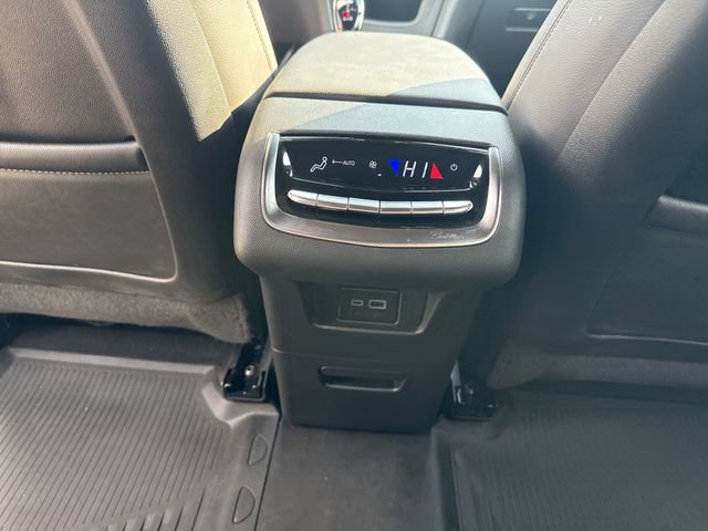 Certified 2024 Cadillac XT6 Luxury w/ LPO, Floor Liner Package AWD/4WD image 12