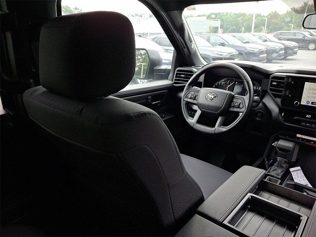 New 2025 Toyota Tundra SR image 9