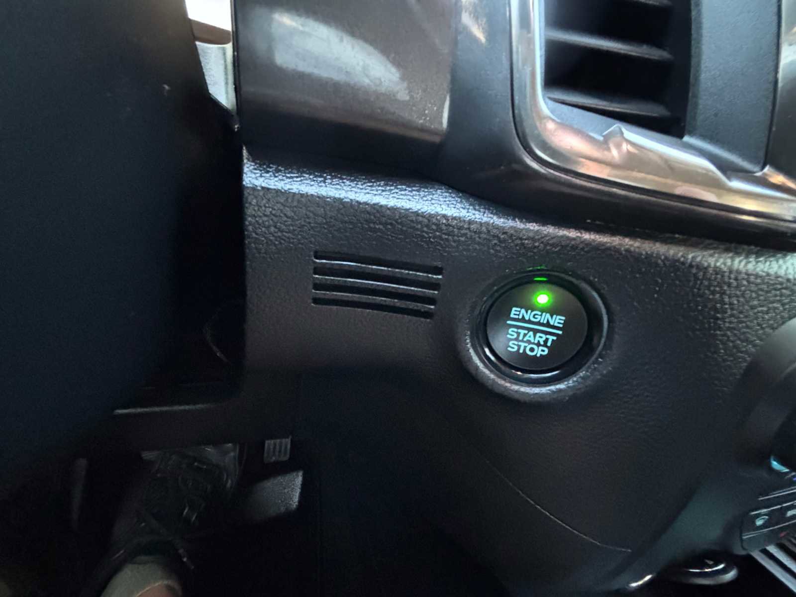 Used 2019 Ford Ranger Lariat w/ Equipment Group 501A Mid image 21