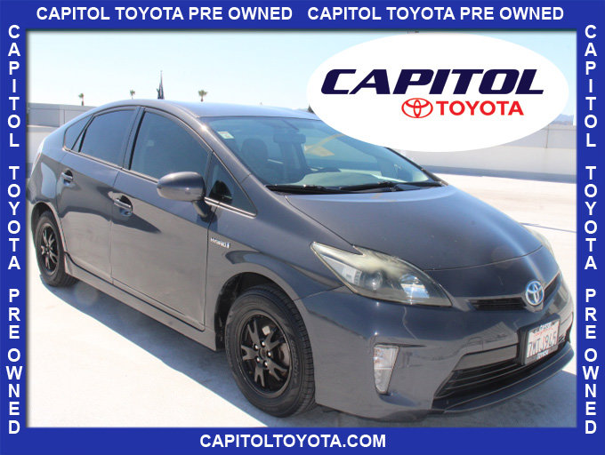 Used 2015 Toyota Prius Two FWD image 1