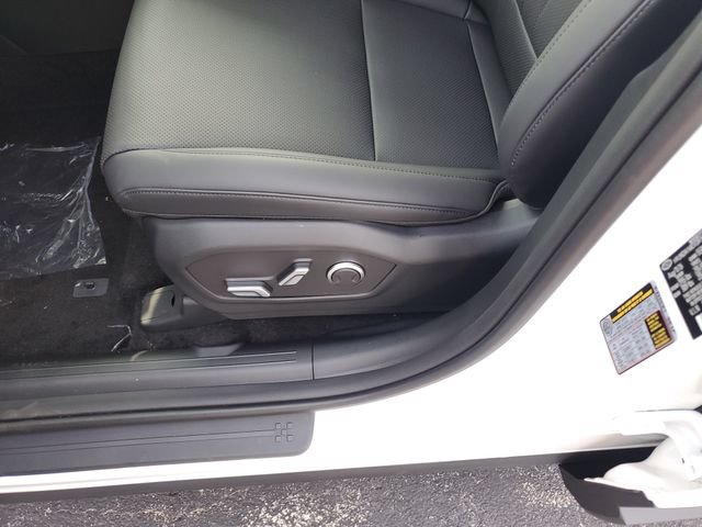 New 2027 Hyundai Santa Fe SEL FWD image 17