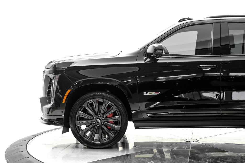 Used 2026 Cadillac Escalade V AWD/4WD image 14