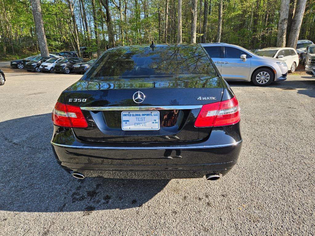 Used 2011 Mercedes-Benz E 350 4MATIC Sedan image 5