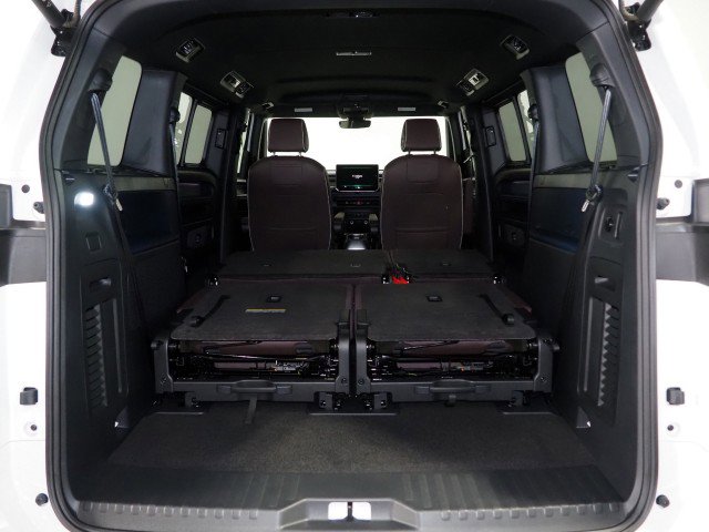 Used 2025 Volkswagen ID. Buzz Pro S image 46