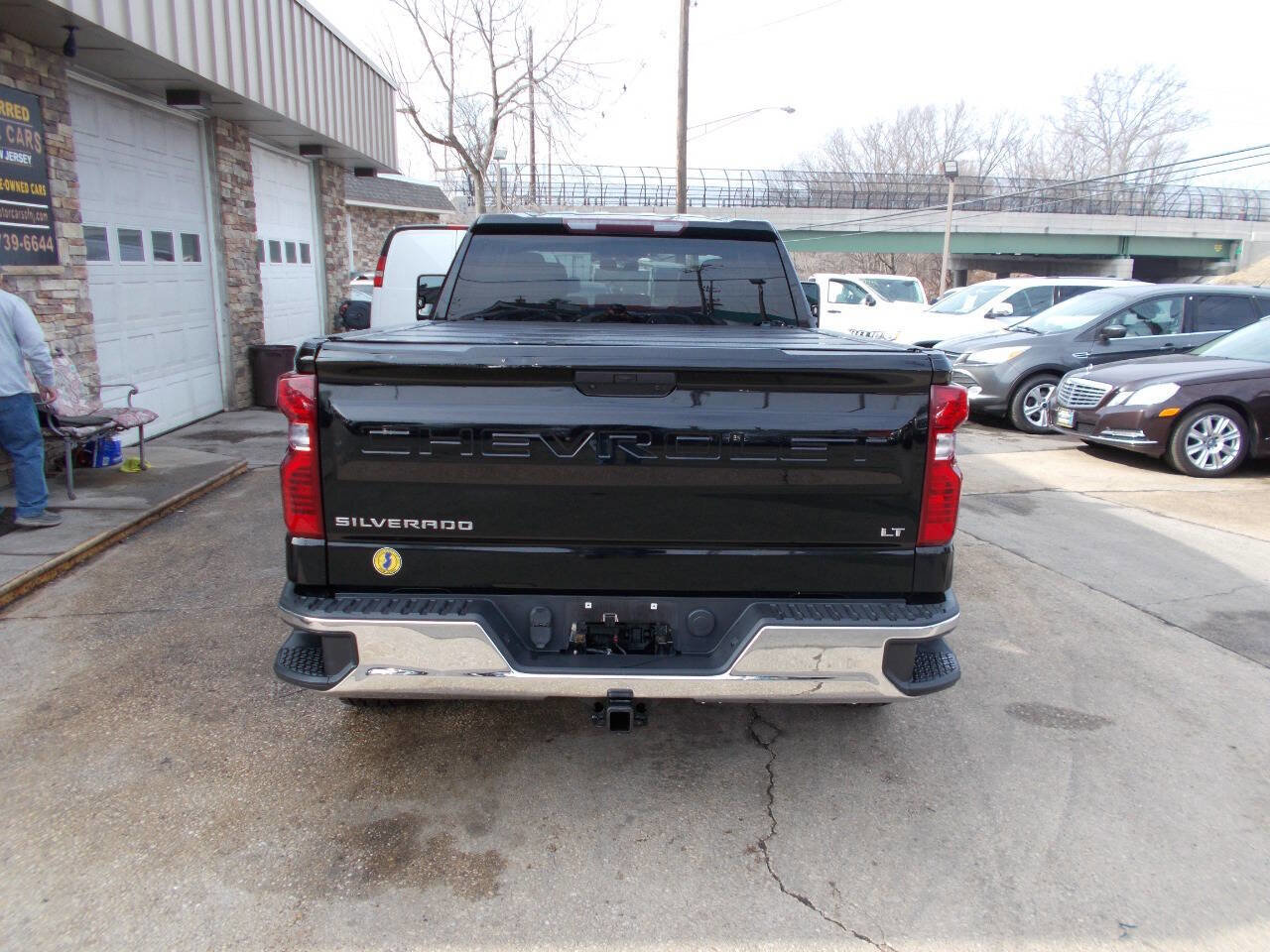 Used 2020 Chevrolet Silverado 1500 LT w/ All-Star Edition image 4