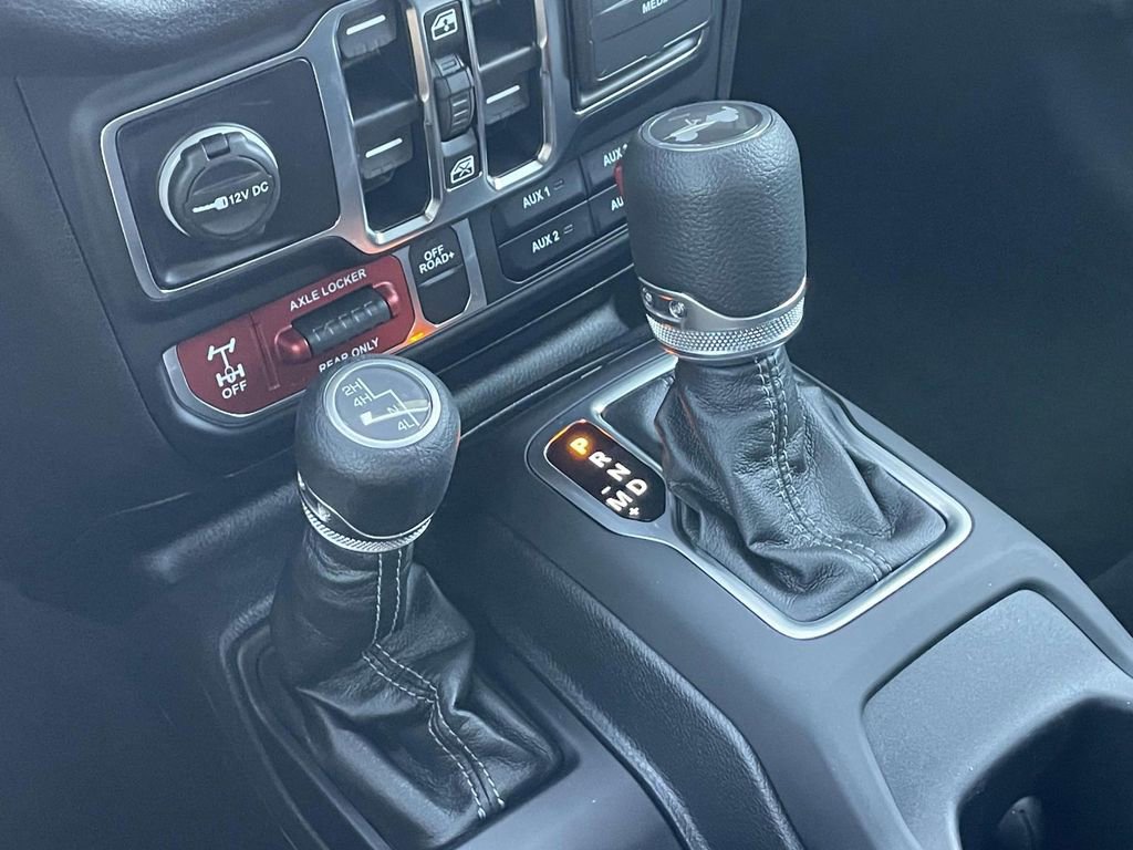 New 2025 Jeep Wrangler Unlimited Sport image 38