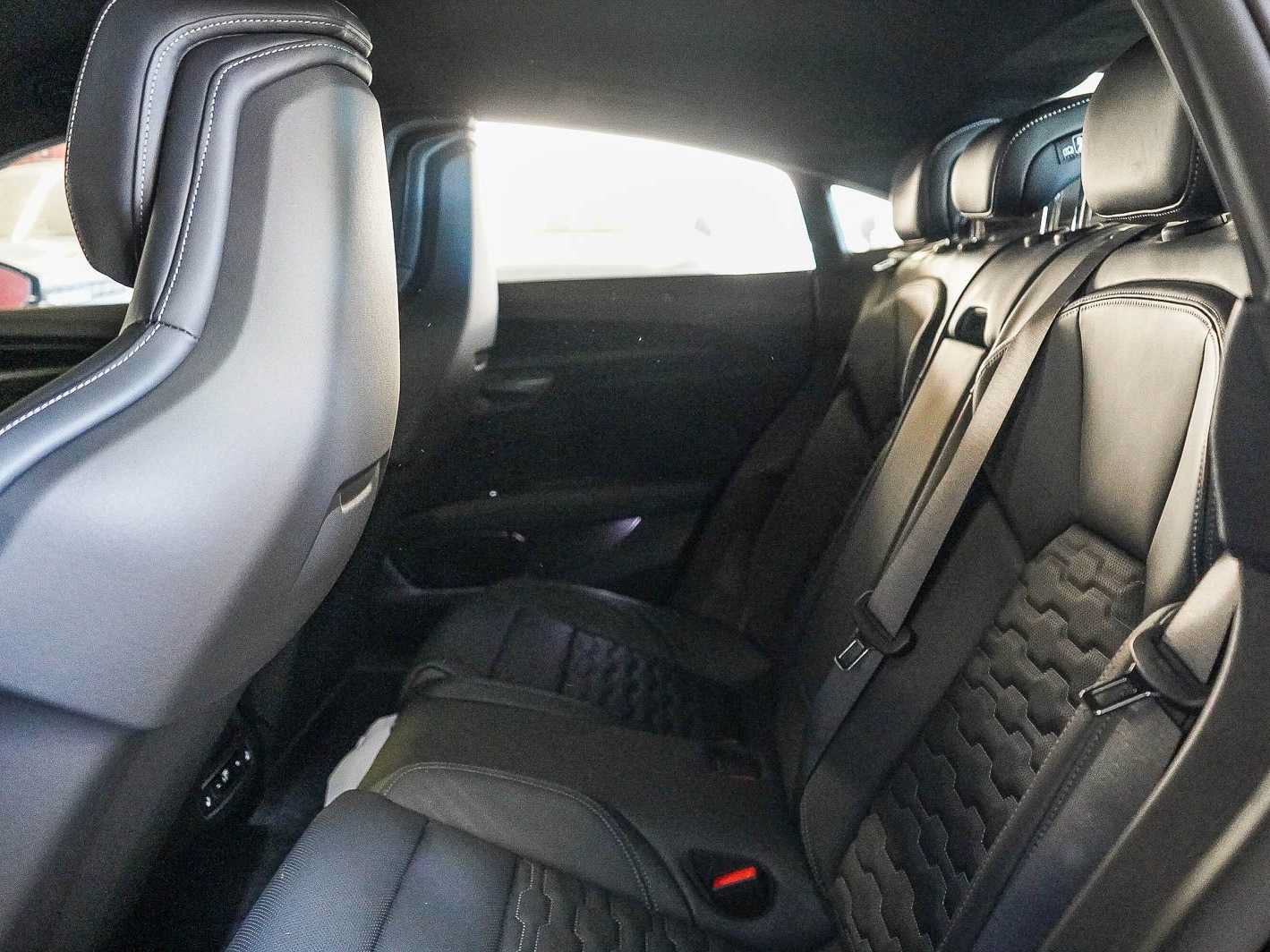 New 2026 Audi RS e-tron GT performance AWD/4WD image 17