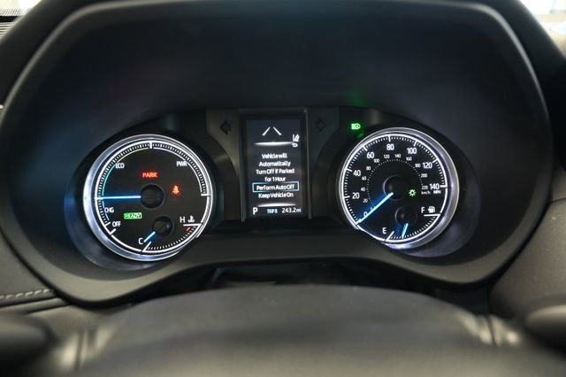 Used 2022 Toyota Venza LE AWD/4WD image 30