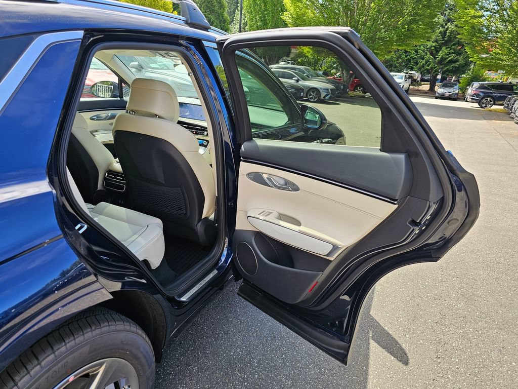 New 2026 Genesis GV70 2.5T Advanced AWD/4WD image 26