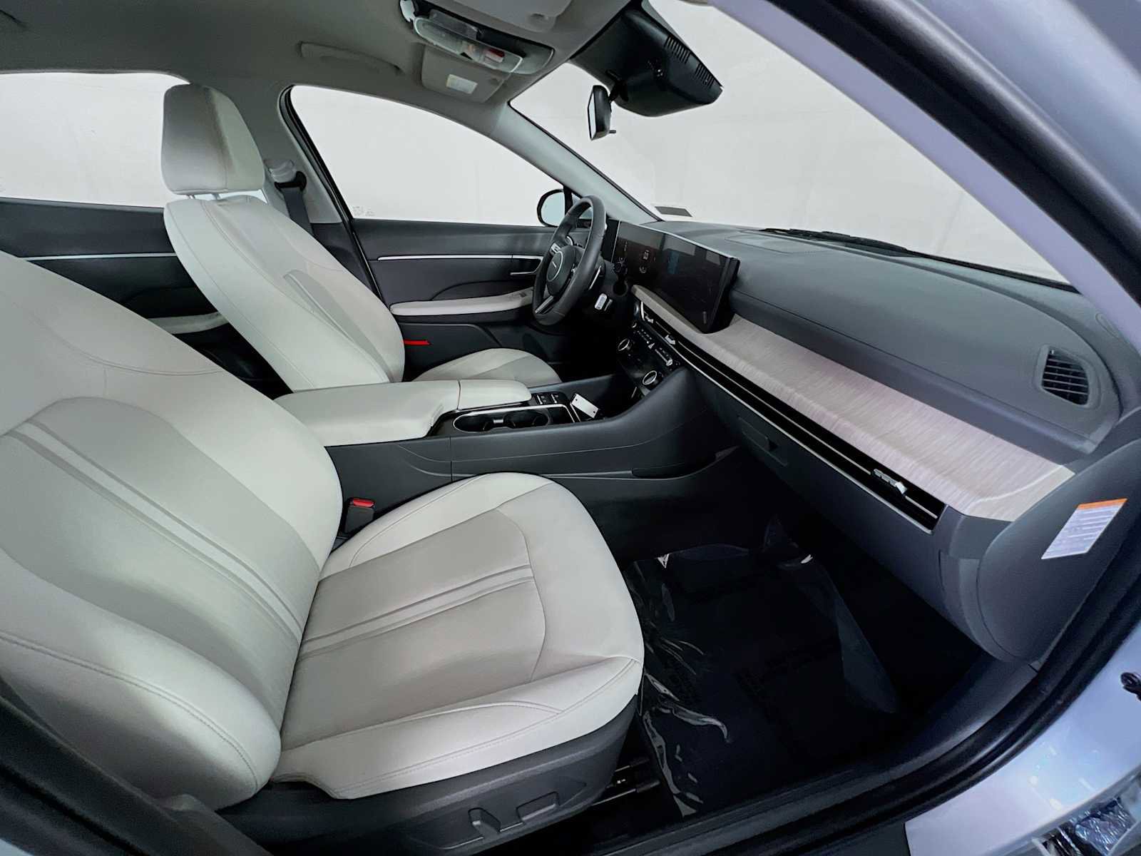 Certified 2025 Hyundai Sonata SEL FWD image 27