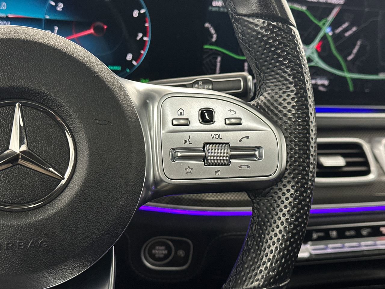 Used 2023 Mercedes-Benz GLS 580 4MATIC image 21