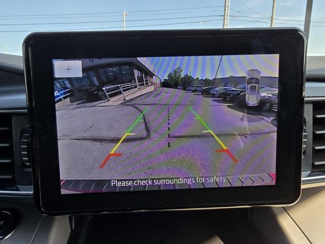 Used 2023 Ford Explorer XLT w/ Equipment Group 202A image 24