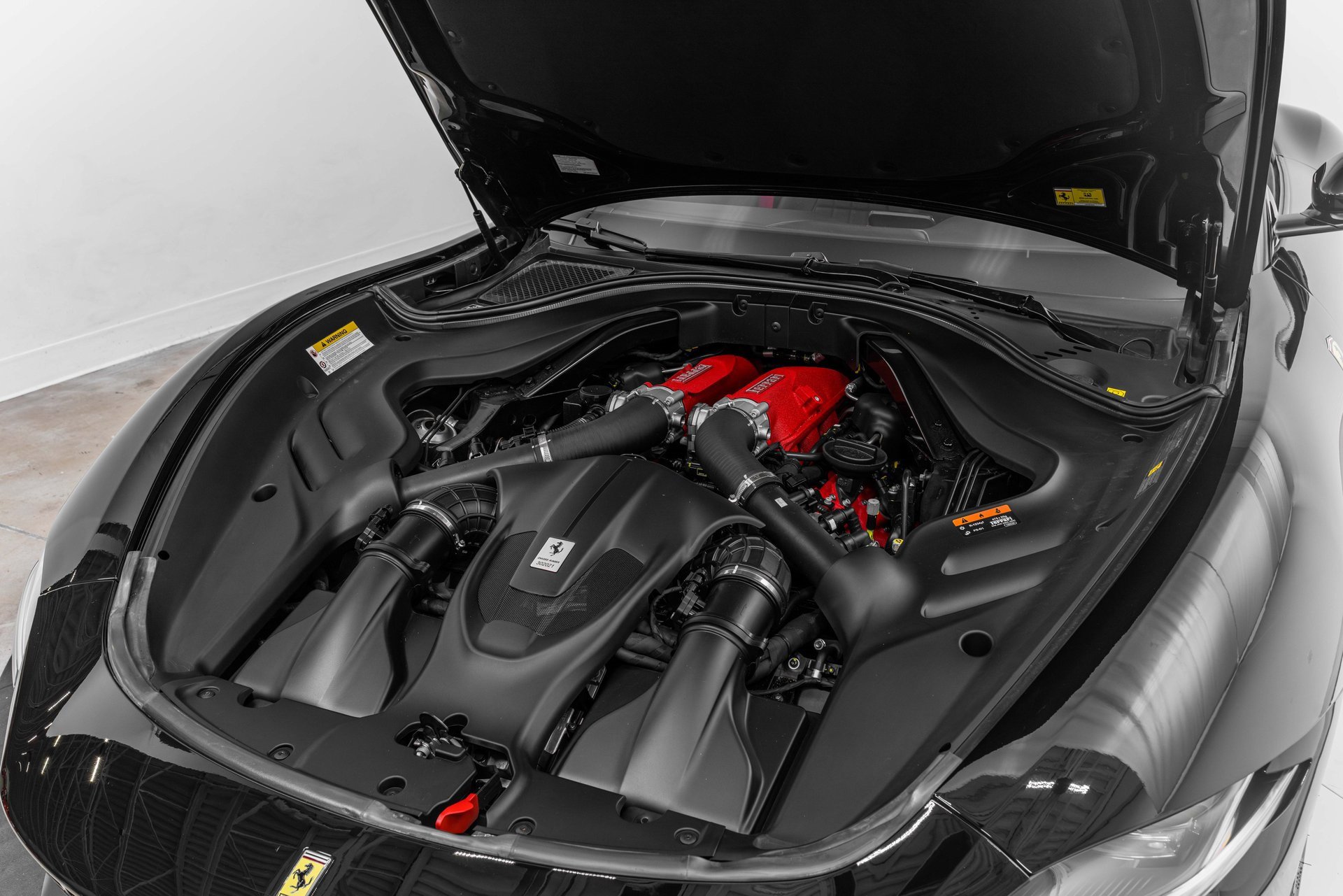 Certified 2024 Ferrari Roma Base image 20