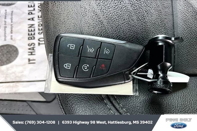 Used 2023 Chevrolet Tahoe LT w/ Luxury Package image 9