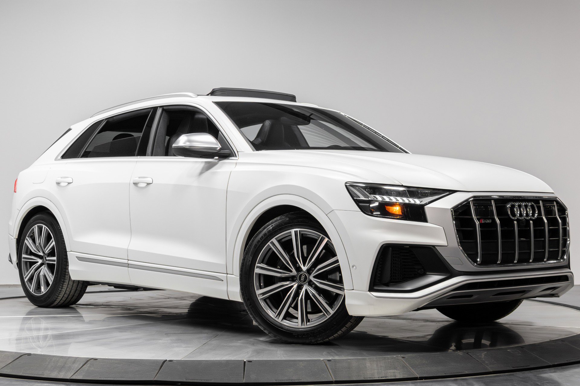 Used 2023 Audi SQ8 Prestige image 43