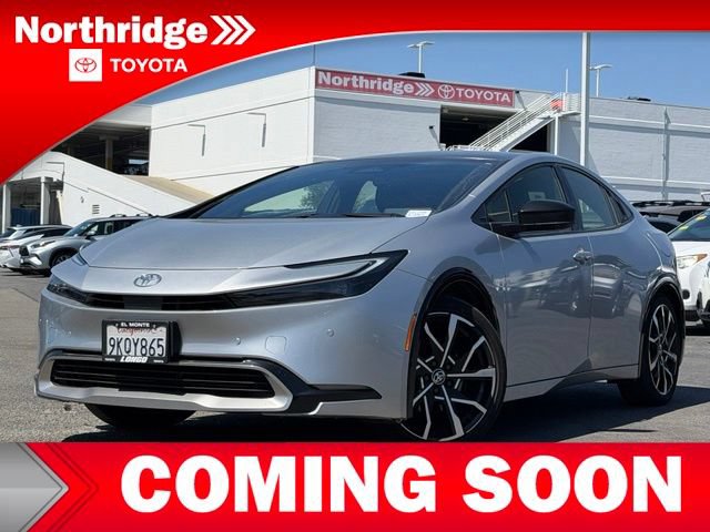 Used 2024 Toyota Prius Prime FWD image 2
