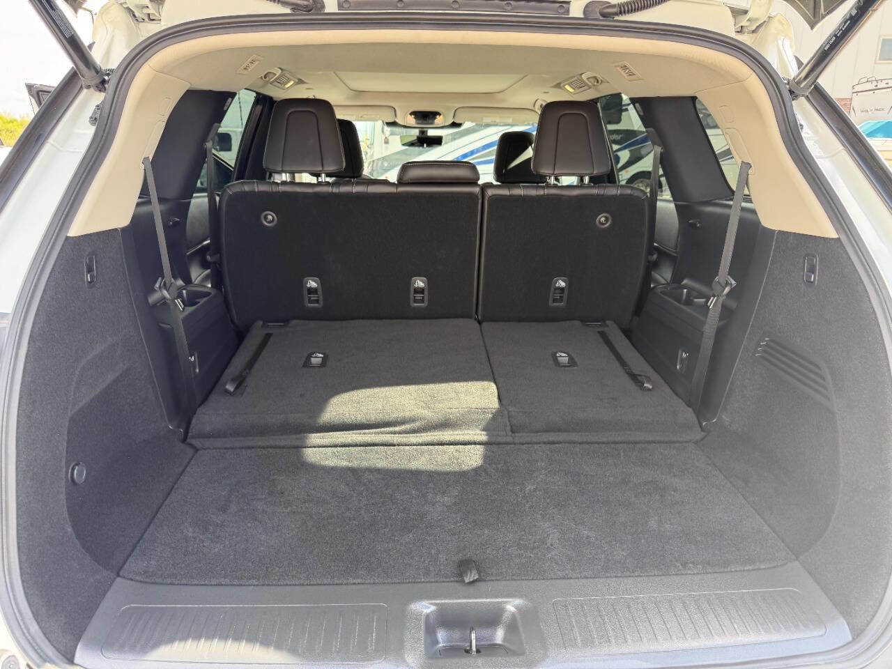 Used 2025 INFINITI QX60 Luxe w/ Vision Package image 30