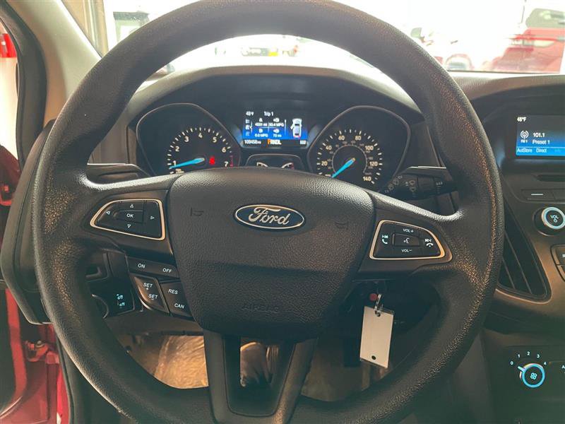 Used 2015 Ford Focus SE FWD image 65