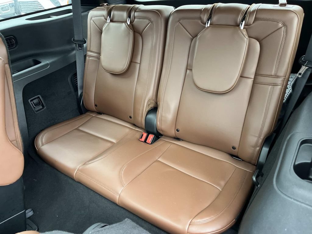 Used 2024 Lincoln Aviator Reserve w/ Equipment Group 201A AWD/4WD image 21