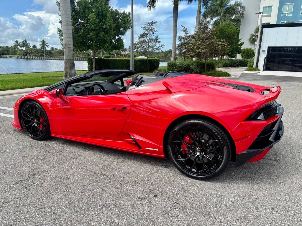 Used 2020 Lamborghini Huracan EVO AWD/4WD image 10