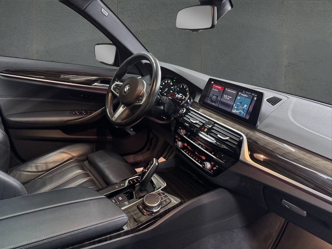 Used 2019 BMW 540i xDrive w/ M Sport Package AWD/4WD image 27