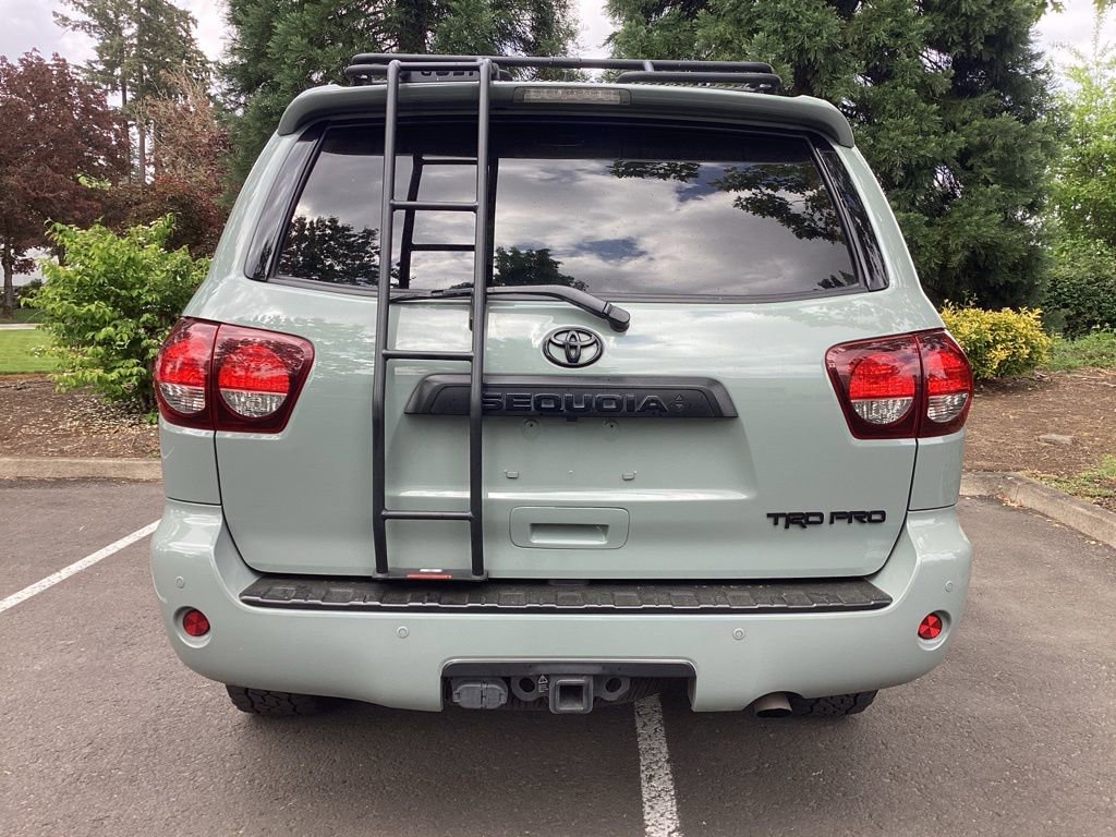 Used 2022 Toyota Sequoia TRD Pro AWD/4WD image 24