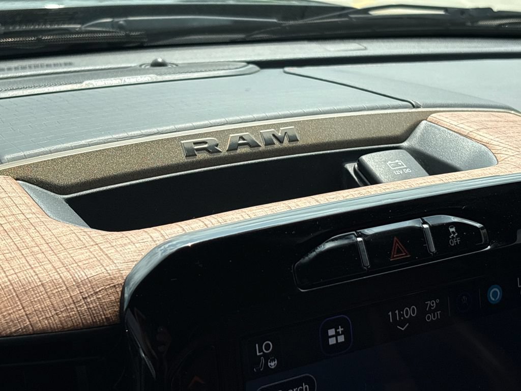 Used 2024 RAM 3500 Limited w/ Towing Technology Group AWD/4WD image 56