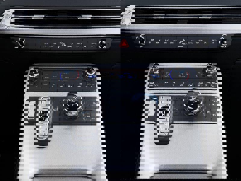 New 2025 Hyundai Palisade SE image 16