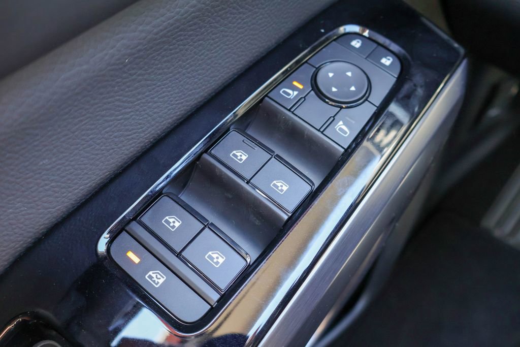 New 2026 Nissan Pathfinder SL image 15