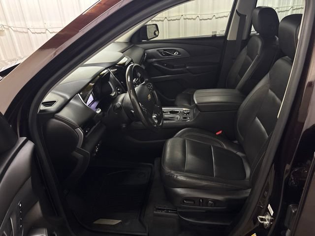 Used 2020 Chevrolet Traverse Premier w/ LPO, Floor Liner Package FWD image 34