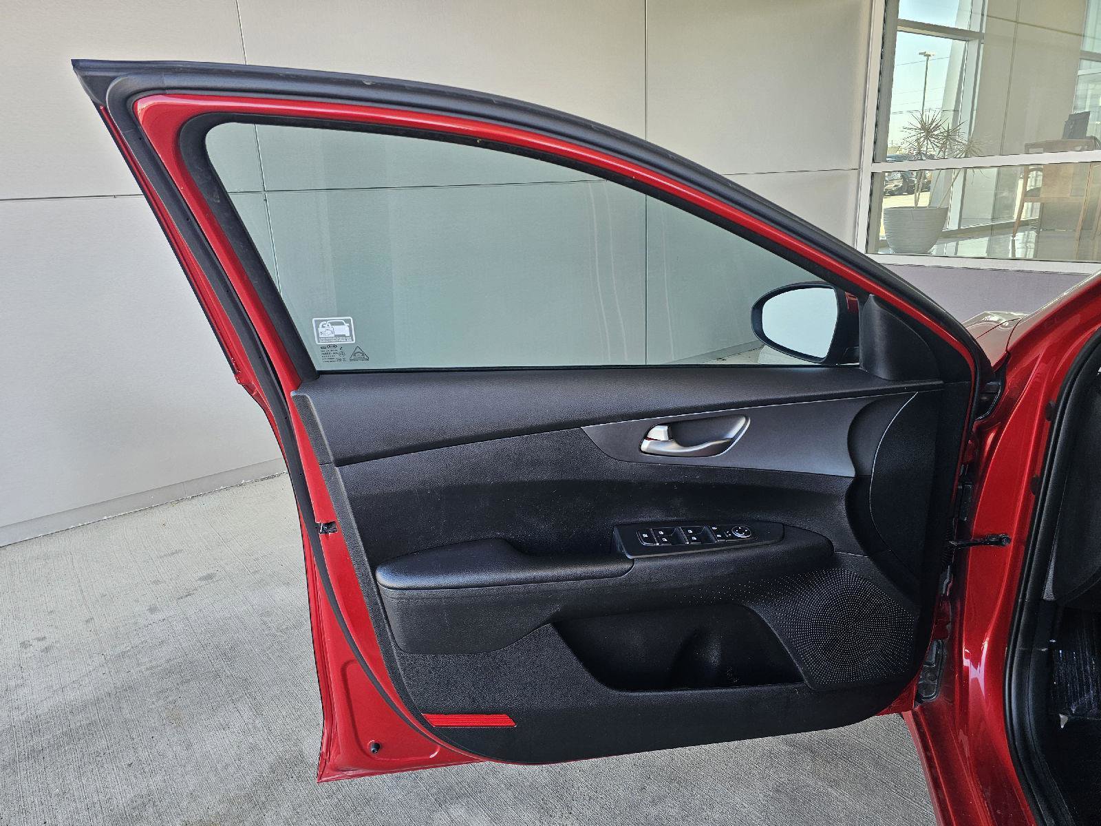 Used 2019 Kia Forte LXS image 17