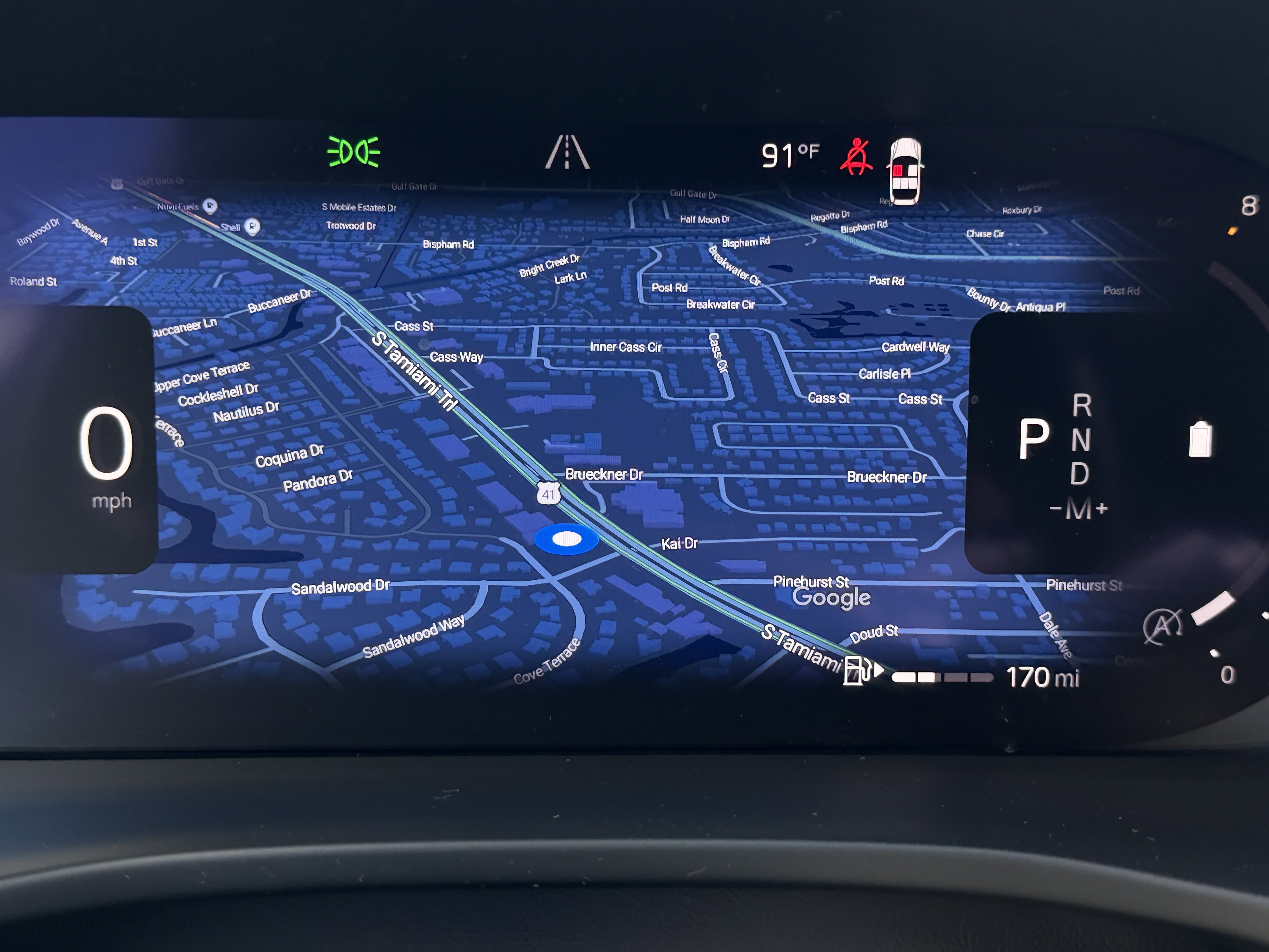 Certified 2023 Volvo XC40 B5 Plus w/ Protection Package Premier image 34