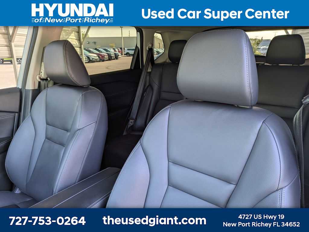 Used 2025 Nissan Rogue SL image 7