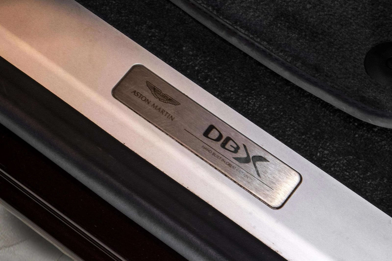 Used 2022 Aston Martin DBX AWD/4WD image 29
