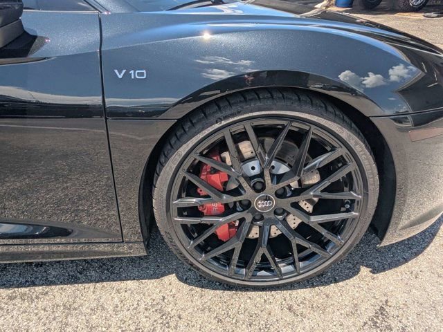 Used 2018 Audi R8 V10 w/ 20" Wheel Package RWD image 12