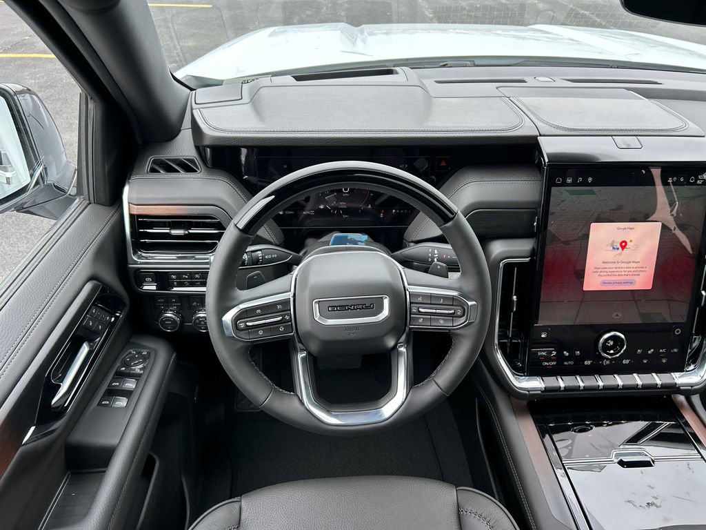 New 2026 GMC Yukon Denali w/ Denali Reserve Package AWD/4WD image 30