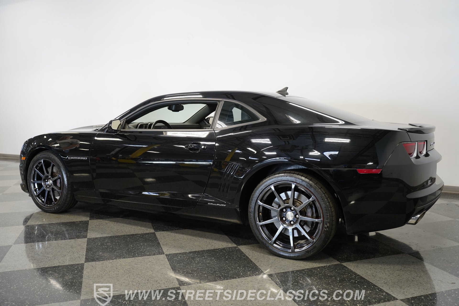 Used 2011 Chevrolet Camaro SS w/ RS Package image 8