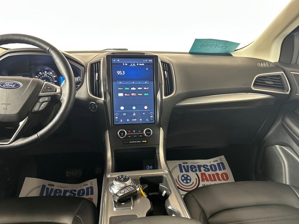 Used 2022 Ford Edge SEL w/ Convenience Package image 28