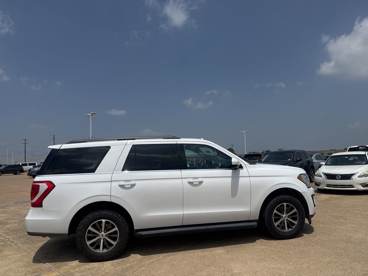 Used 2020 Ford Expedition XLT RWD image 28